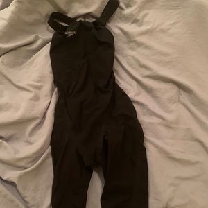 Used speedo lazer racer pro size 22